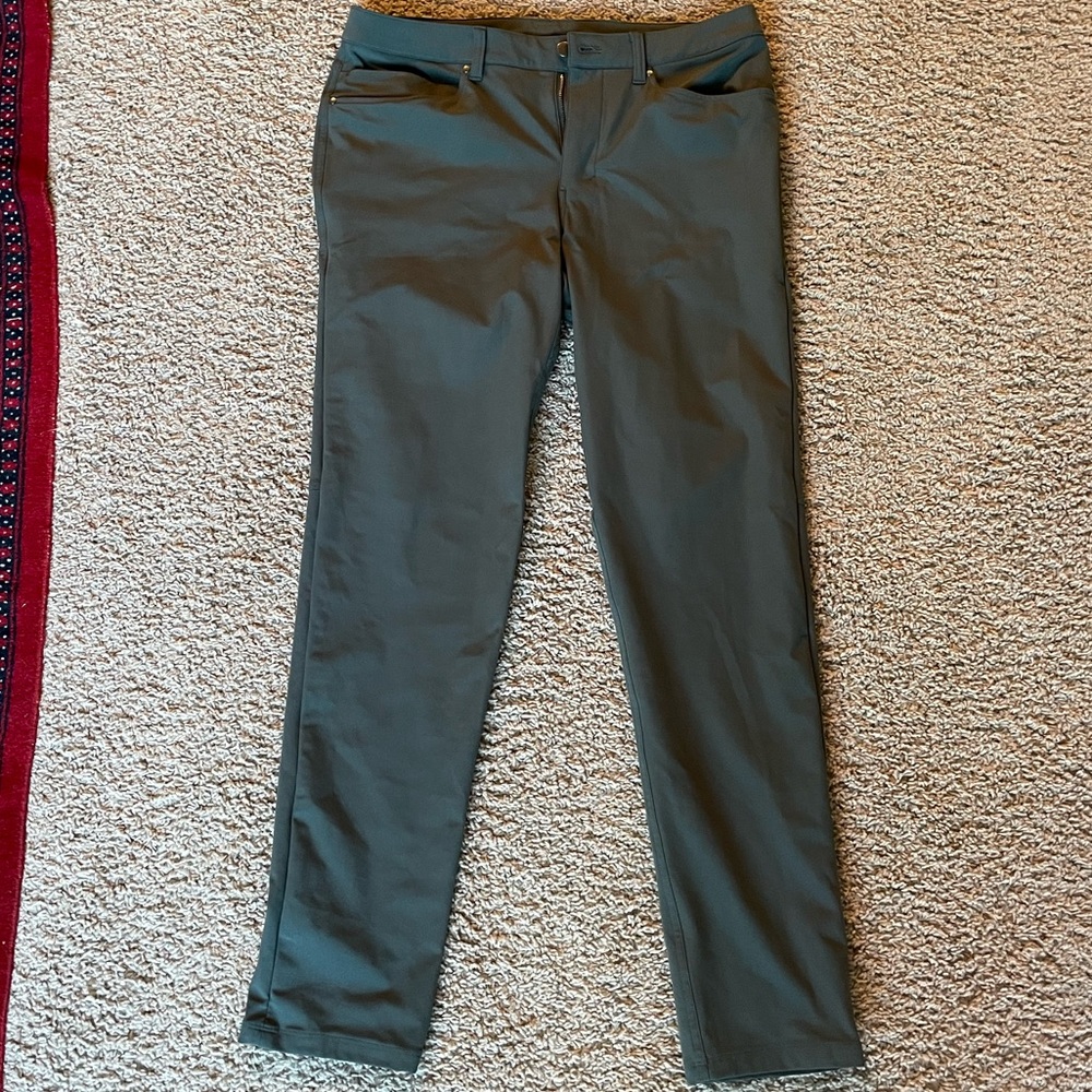 Green Lululemon ABC Slim 33x34 Pant